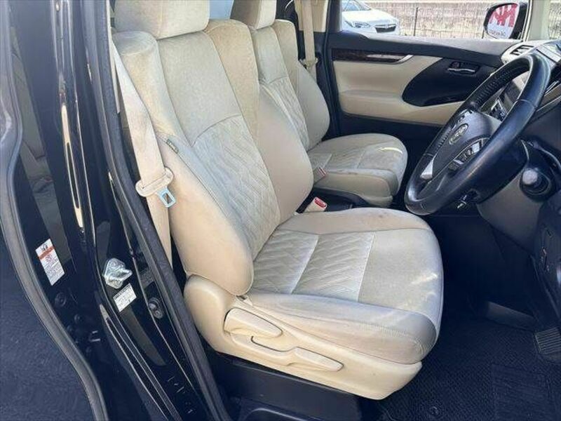 VELLFIRE-4