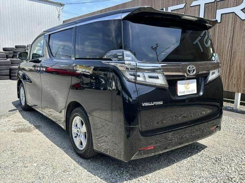 VELLFIRE-17