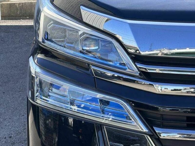 VELLFIRE-20