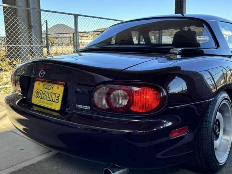 ROADSTER