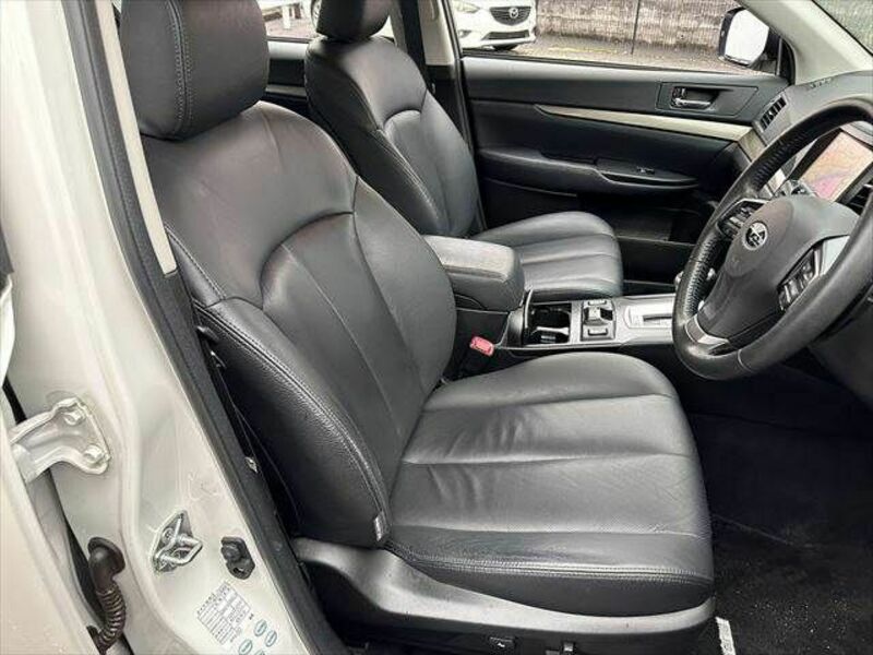 LEGACY B4