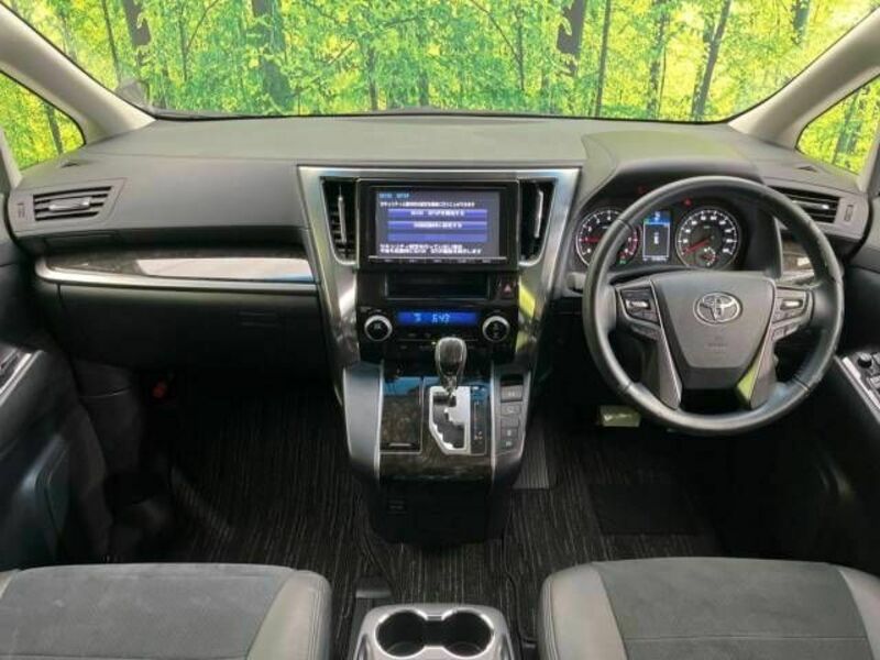VELLFIRE-1
