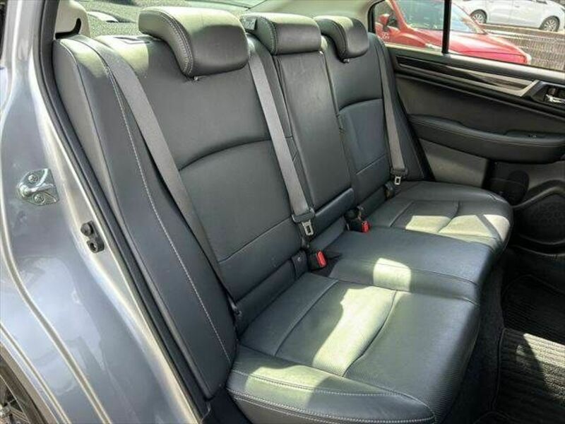 LEGACY B4