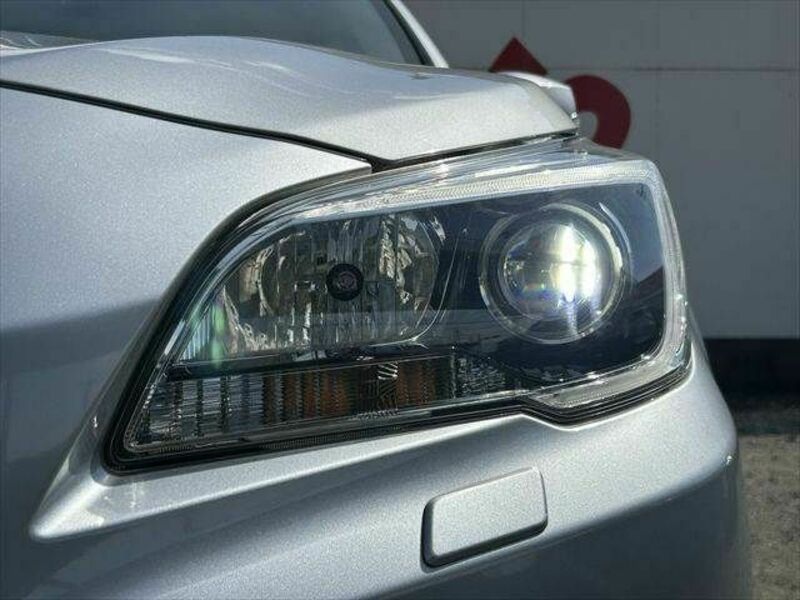 LEGACY B4