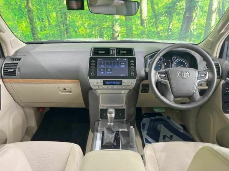 LAND CRUISER PRADO-1