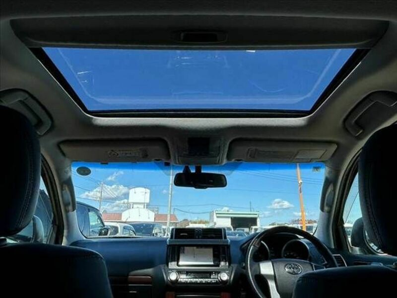 LAND CRUISER PRADO-4