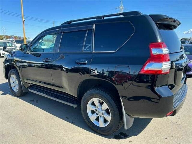 LAND CRUISER PRADO-14