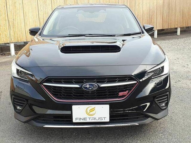 LEVORG-10