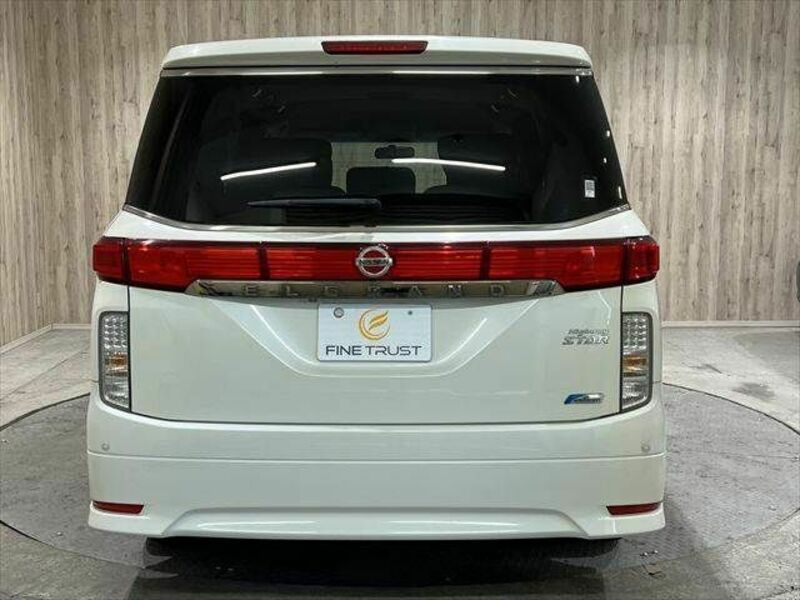 ELGRAND-17