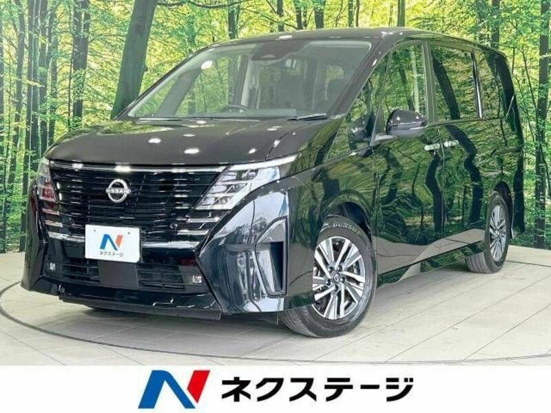NISSAN　SERENA