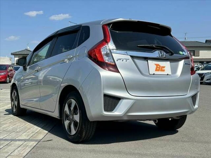 FIT HYBRID-12