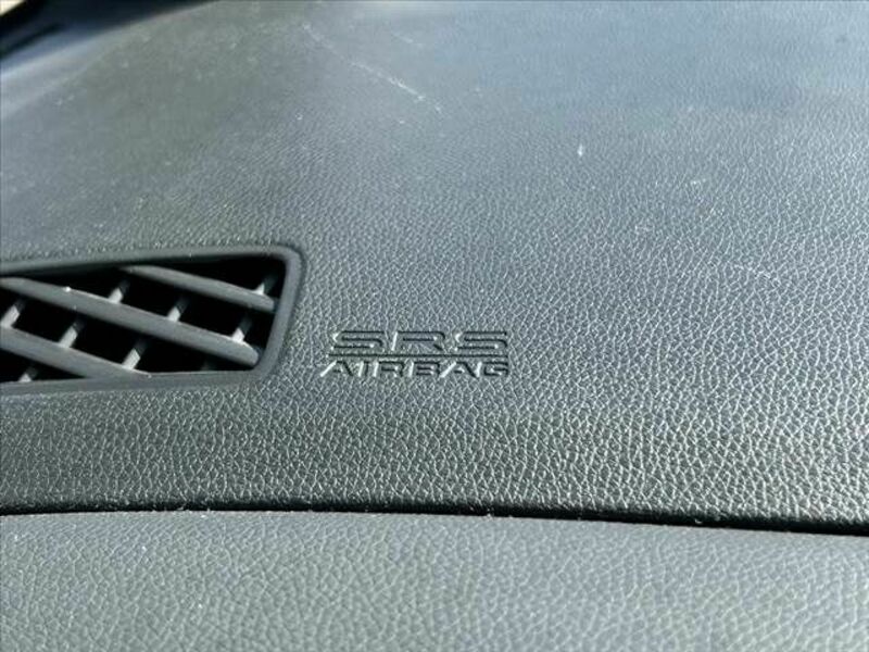 FIT HYBRID-28