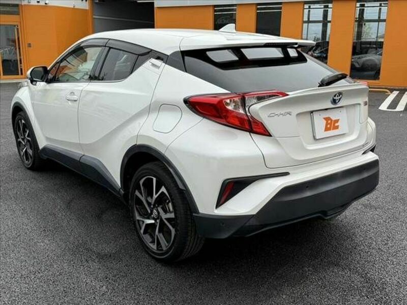 C-HR-14