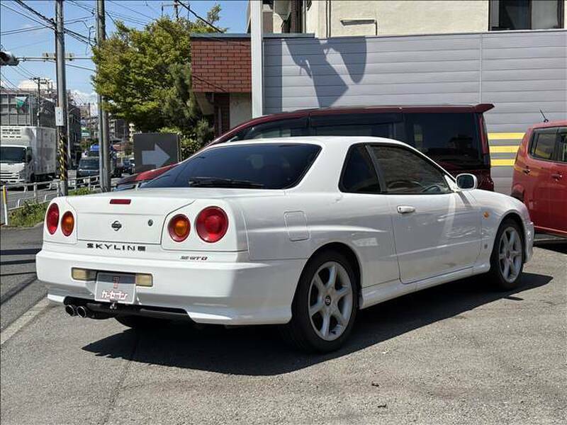 SKYLINE