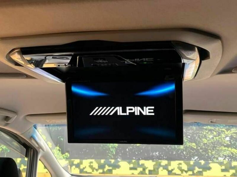 VELLFIRE-4