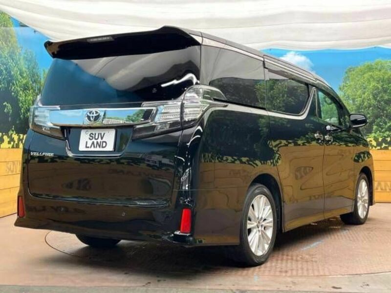VELLFIRE-17