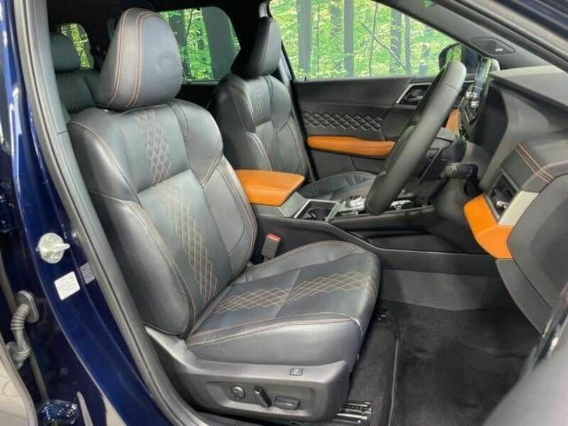 OUTLANDER PHEV