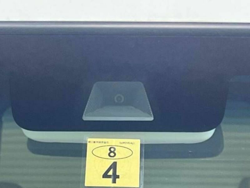 N BOX