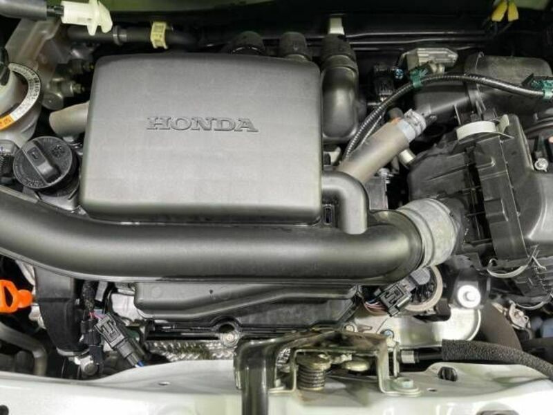 N BOX