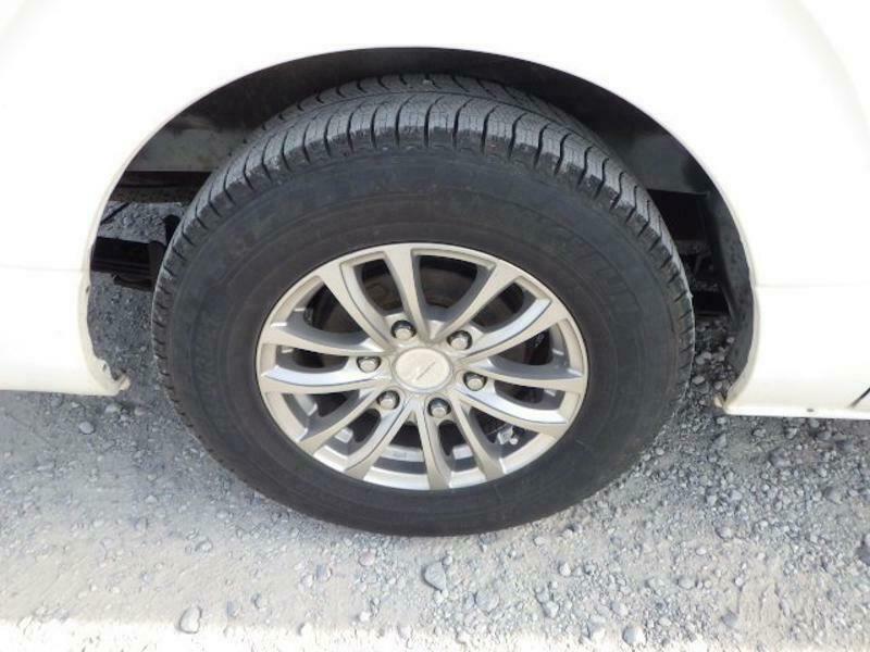 HIACE-15