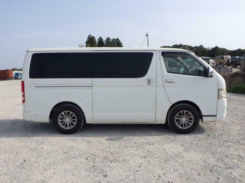 HIACE-36