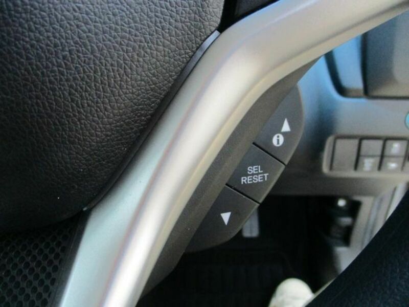 FIT HYBRID-14