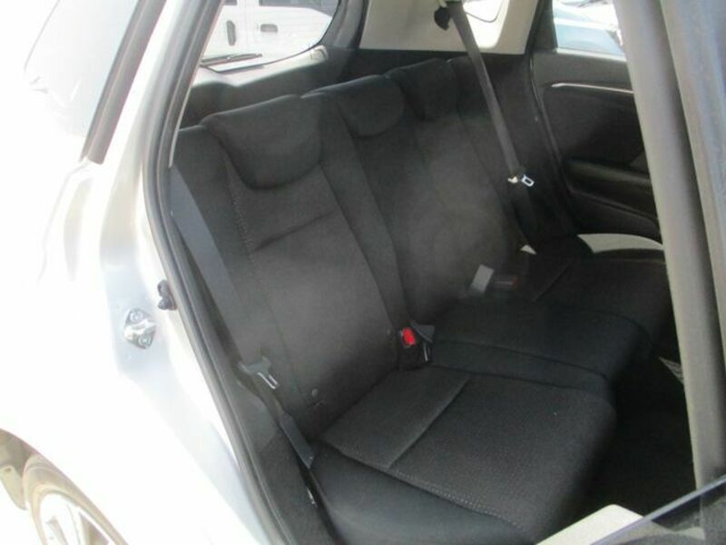 FIT HYBRID-18