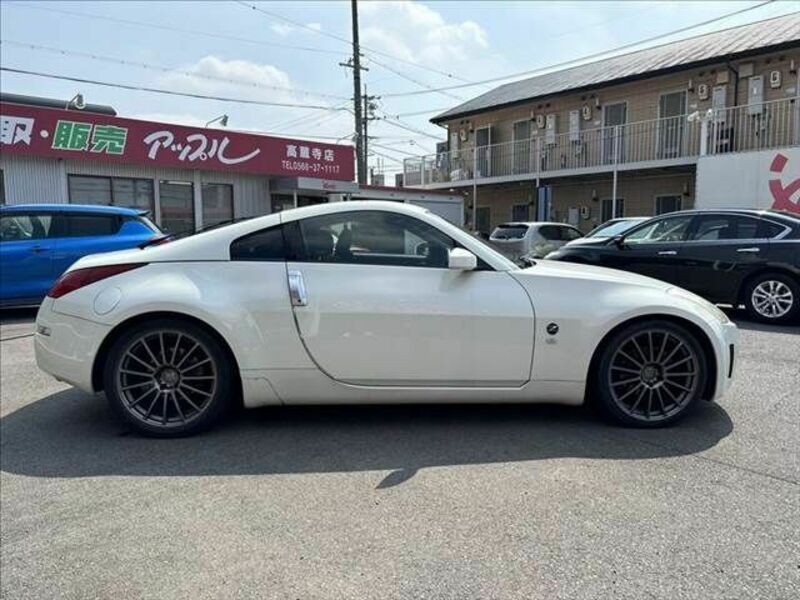 FAIRLADY Z-12