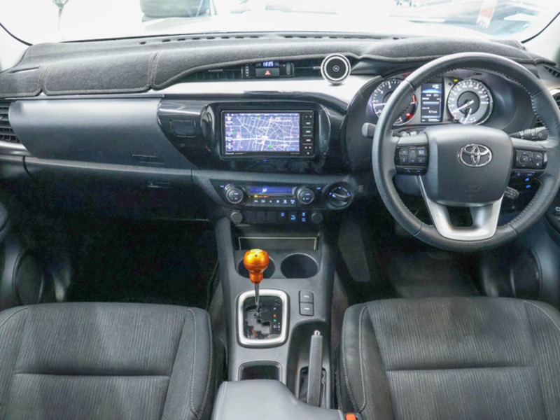 HILUX