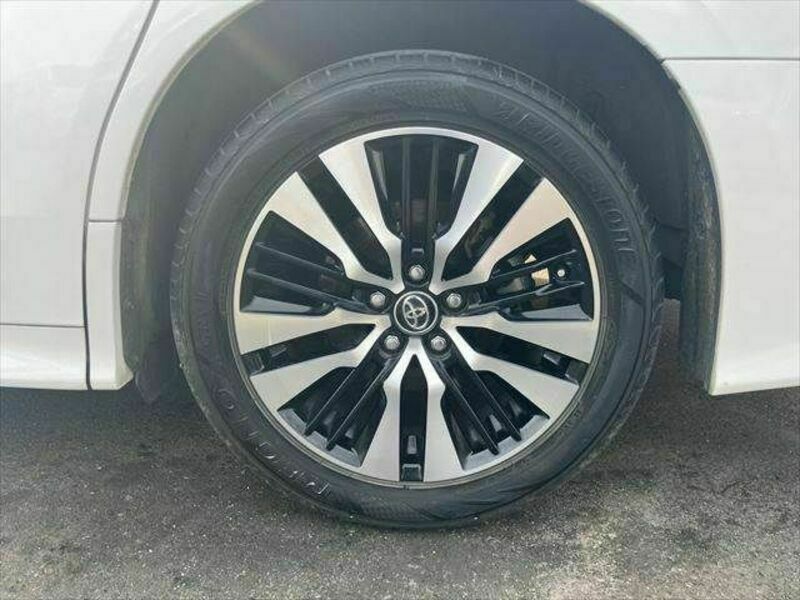 VELLFIRE-27
