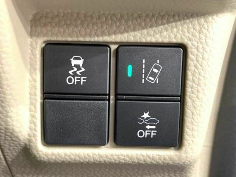 N BOX