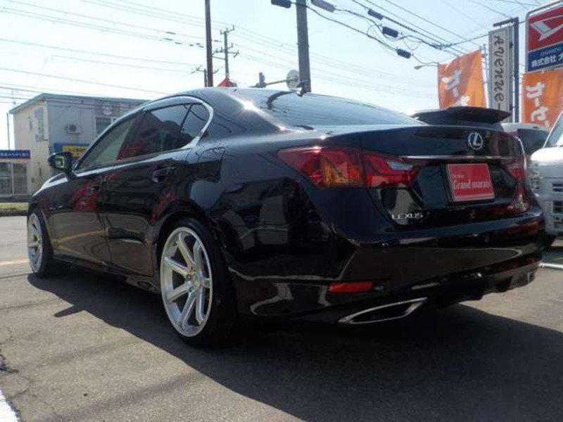 GS-7
