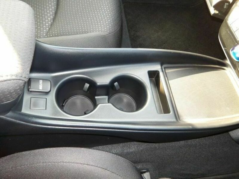 PRIUS-10