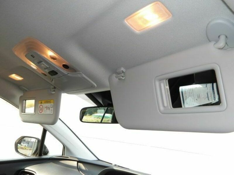 PRIUS-22