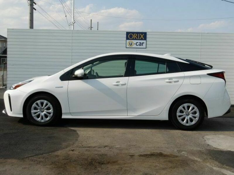 PRIUS-28