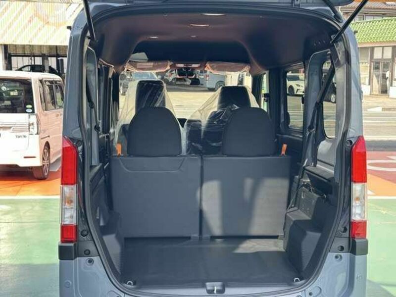 N-VAN-10