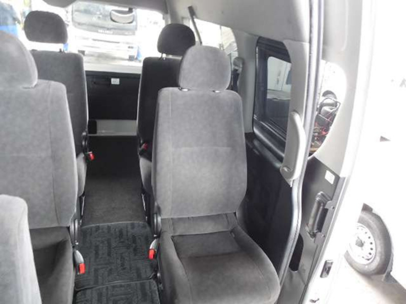 HIACE-9