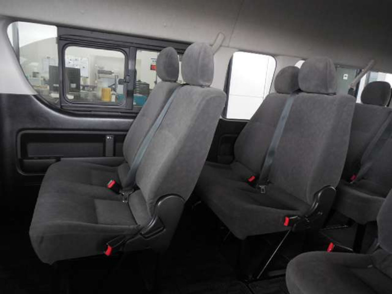 HIACE-7