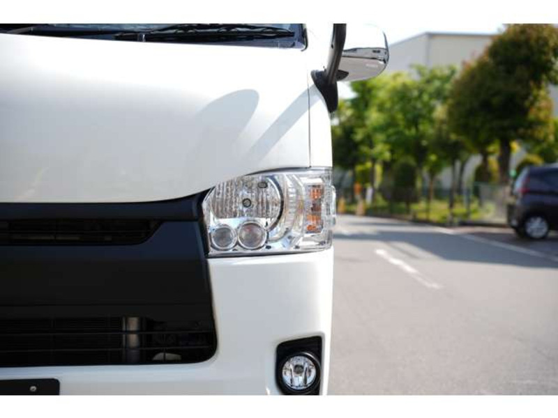 HIACE VAN-7