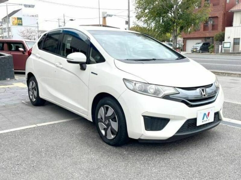FIT HYBRID-18