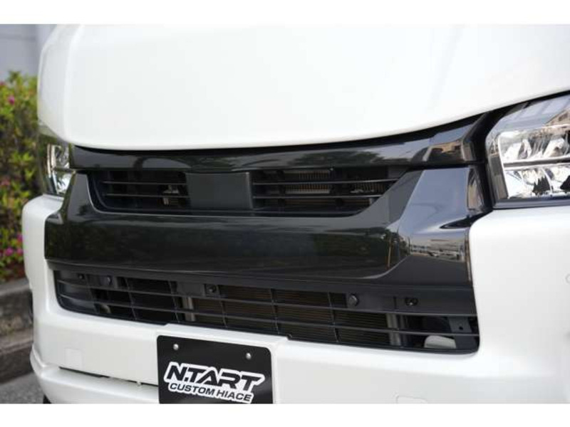 HIACE VAN-11