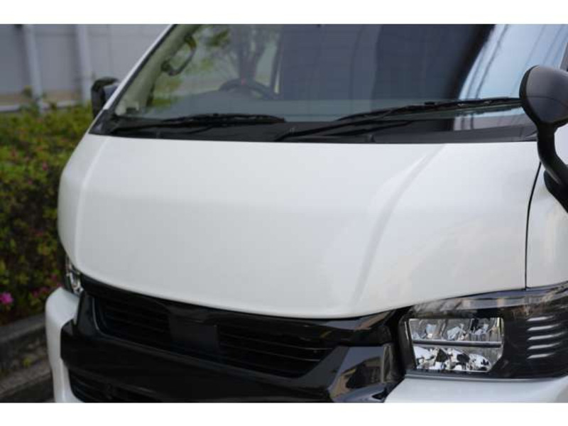 HIACE VAN-10