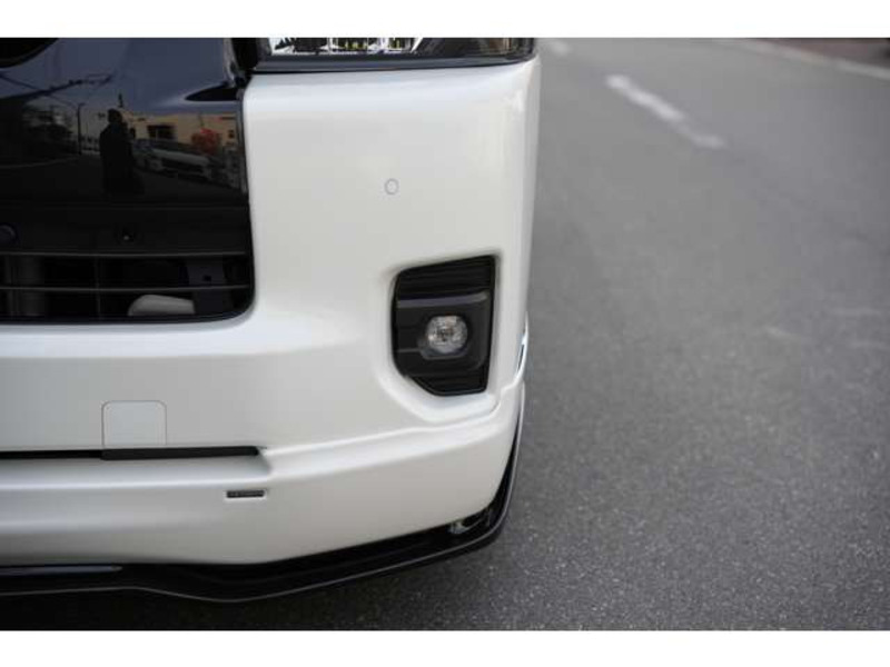 HIACE VAN-9