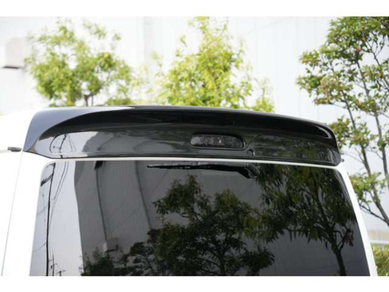 HIACE VAN-18