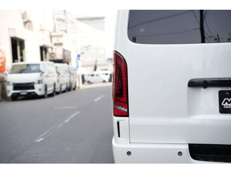 HIACE VAN-16