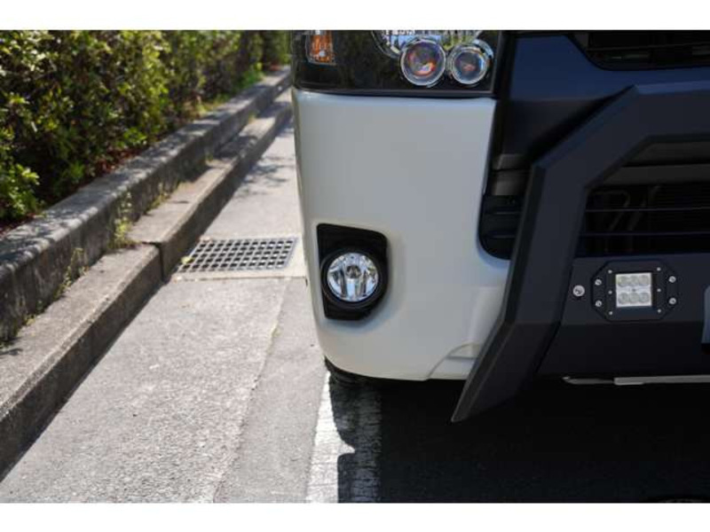 HIACE VAN-8