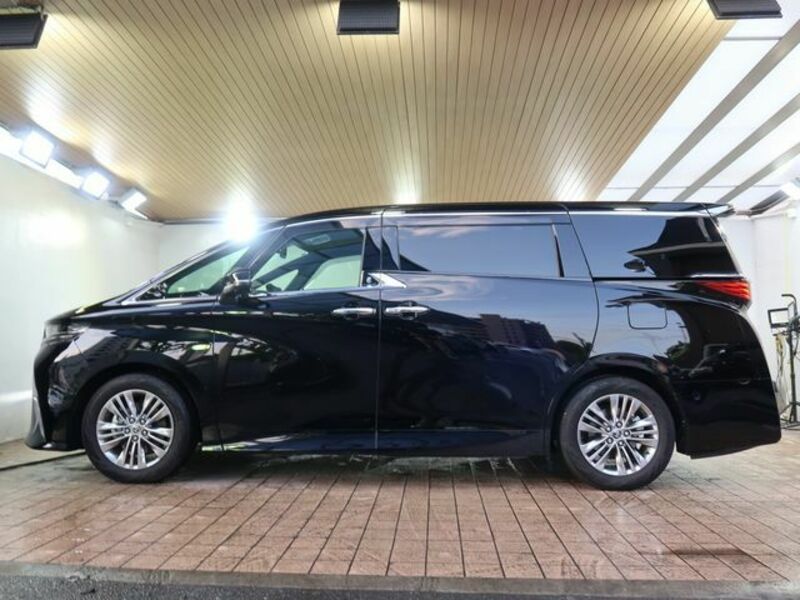 ALPHARD-8