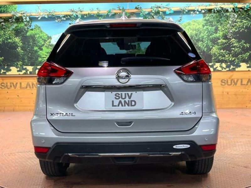 X-TRAIL-1