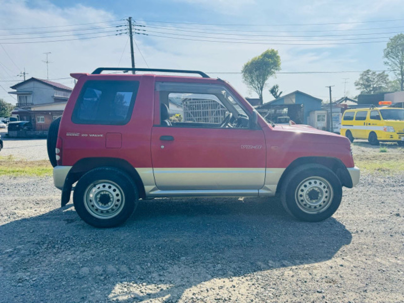 PAJERO MINI-8