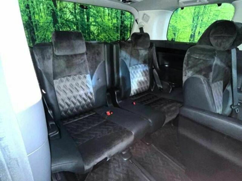 VELLFIRE-9